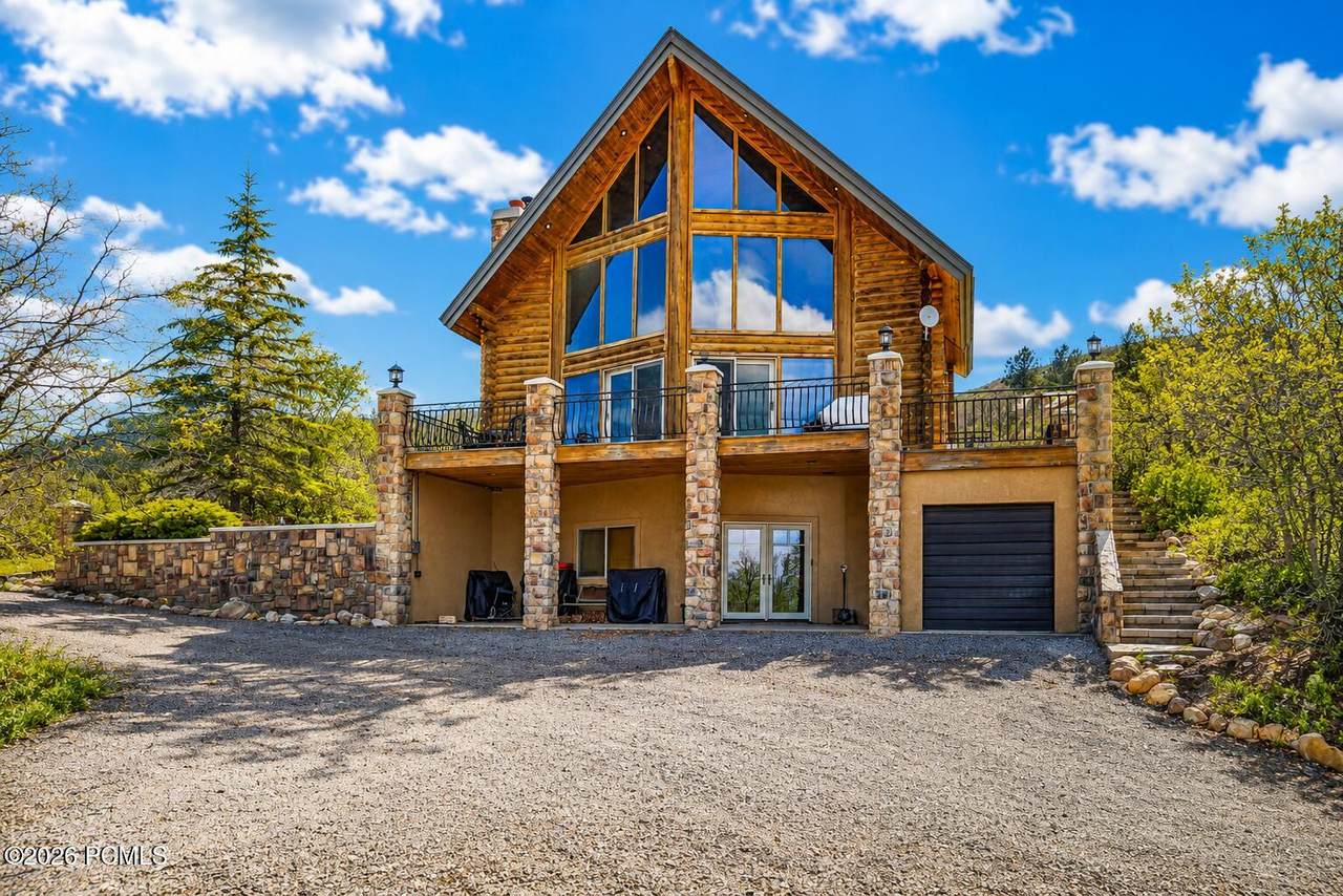 155 Valley View - Photo 1