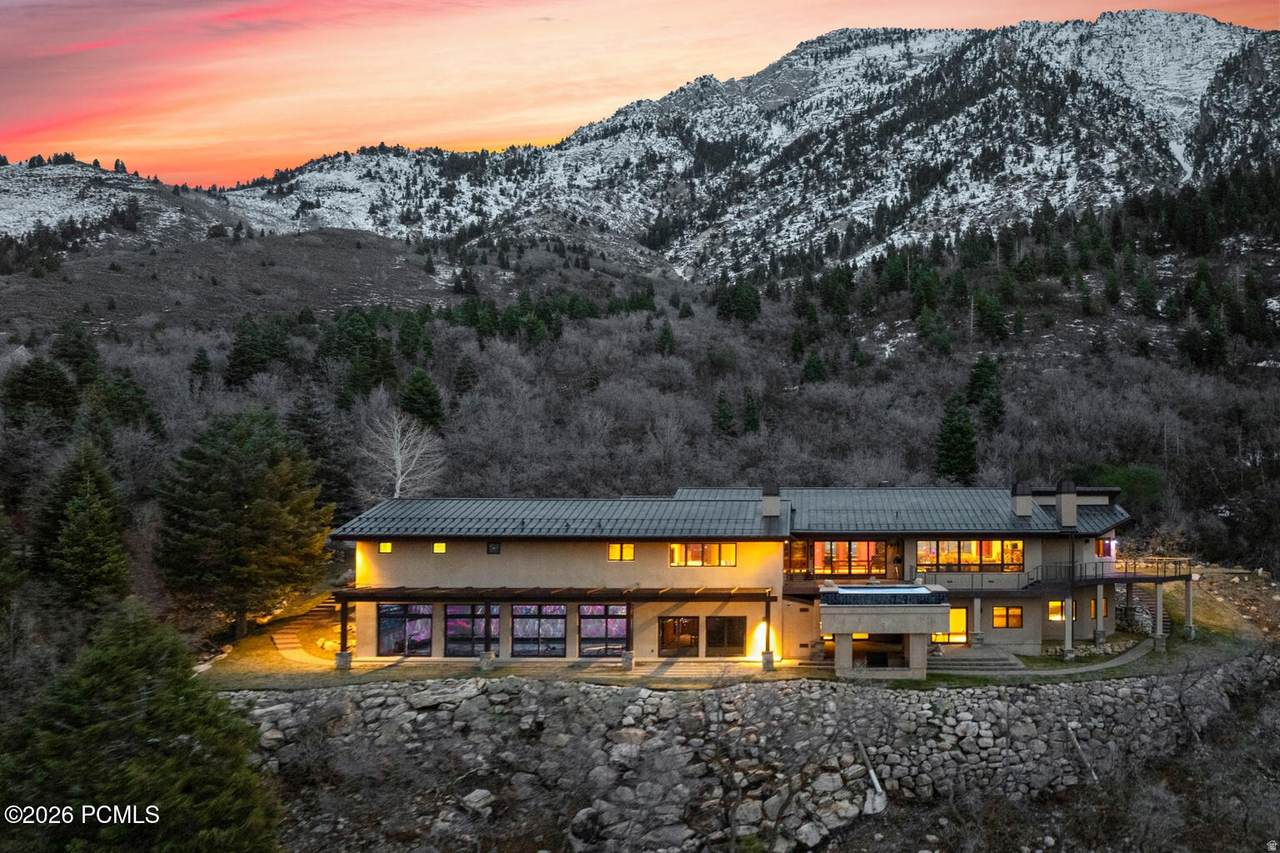 https://bt-photos.global.ssl.fastly.net/parkcity/1280_boomver_1_12602221-2.jpg
