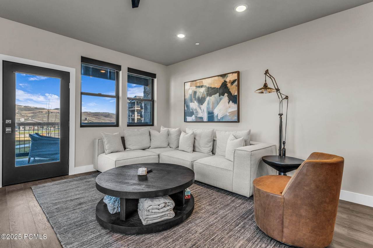 https://bt-photos.global.ssl.fastly.net/parkcity/1280_boomver_1_12602223-2.jpg