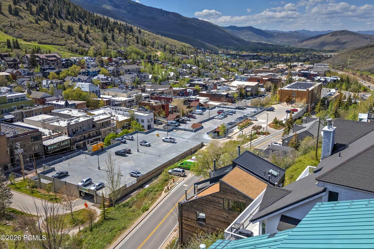 https://bt-photos.global.ssl.fastly.net/parkcity/1280_boomver_1_12602235-2.jpg
