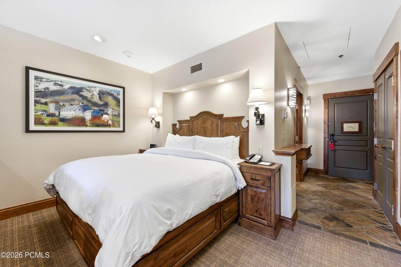 https://bt-photos.global.ssl.fastly.net/parkcity/1280_boomver_1_12602243-2.jpg