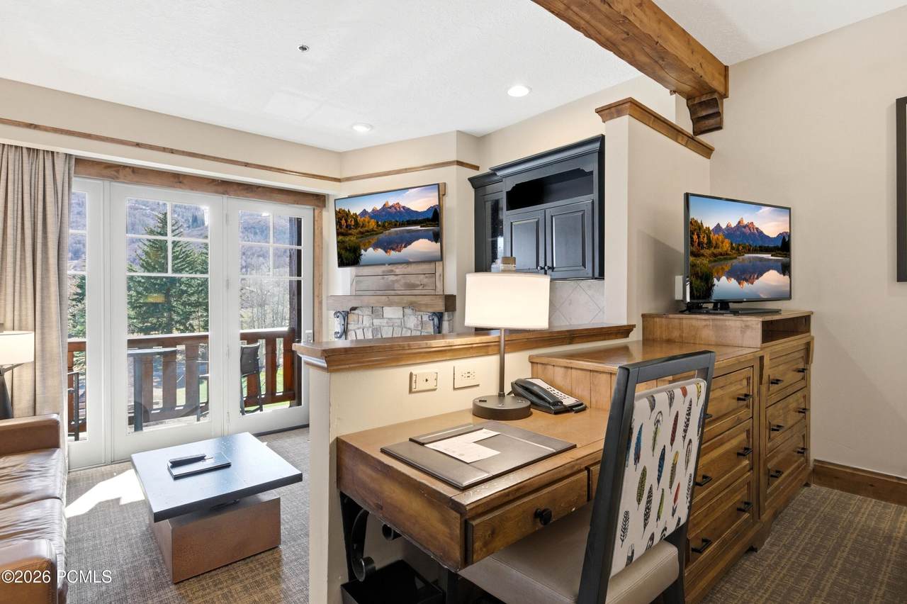 https://bt-photos.global.ssl.fastly.net/parkcity/1280_boomver_1_12602243-2.jpg