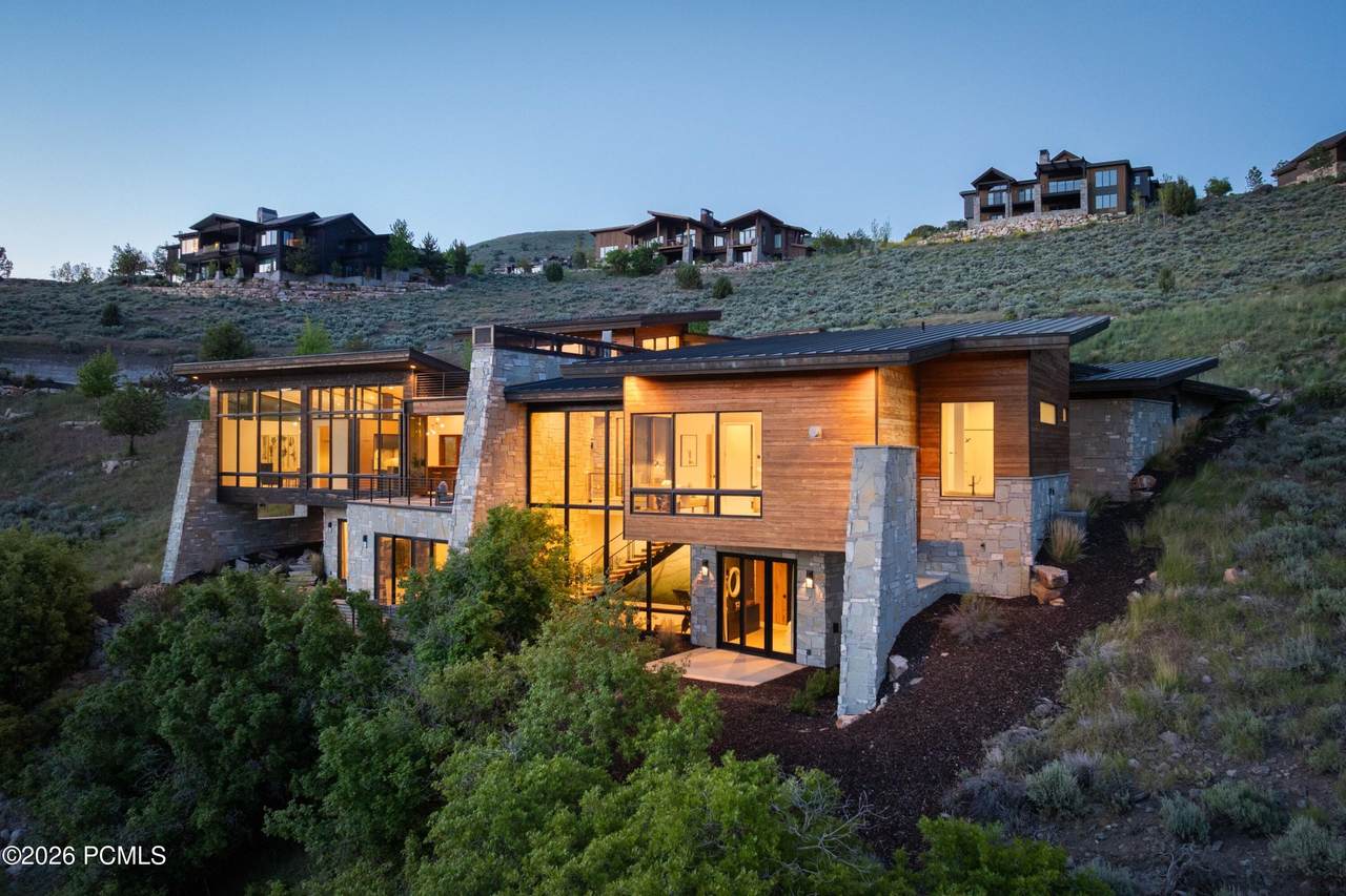 https://bt-photos.global.ssl.fastly.net/parkcity/1280_boomver_1_12602246-2.jpg