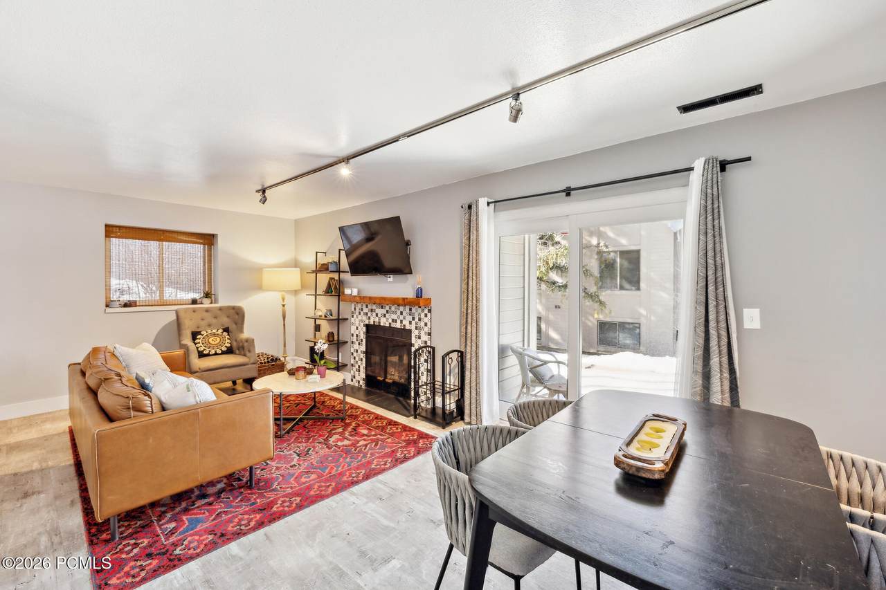 1650 Upper Iron Horse Loop Road - Photo 1