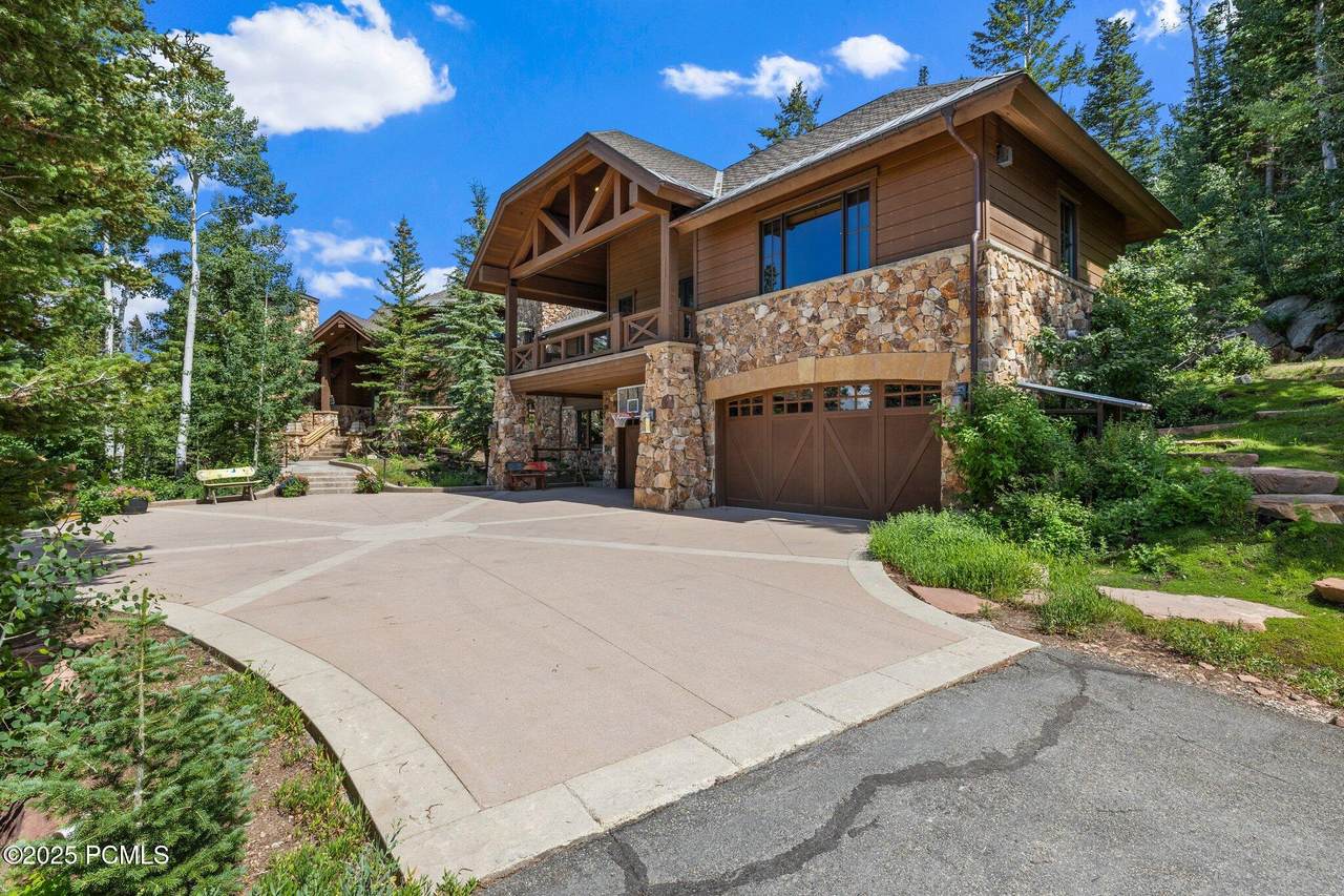 https://bt-photos.global.ssl.fastly.net/parkcity/1280_boomver_1_12602330-2.jpg