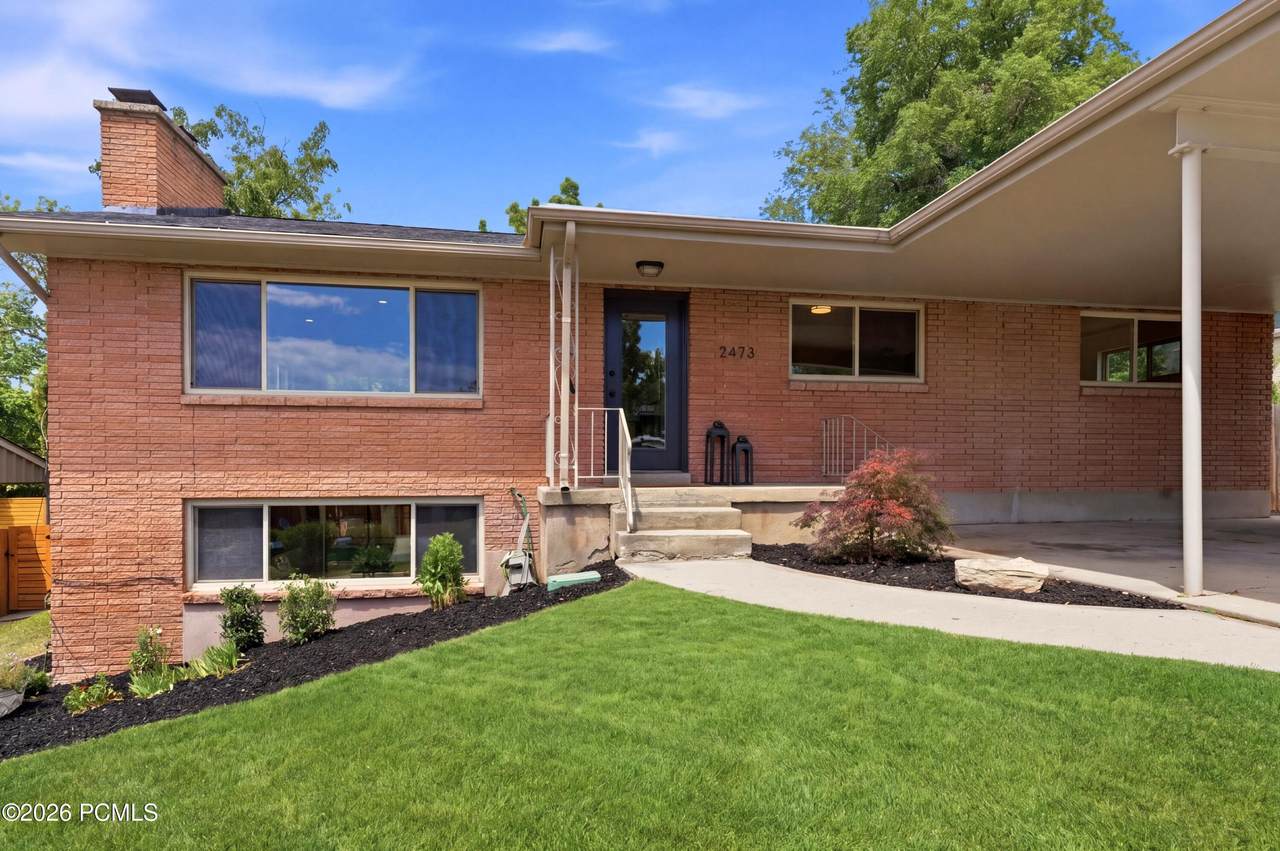 2473 Blaine Avenue - Photo 1