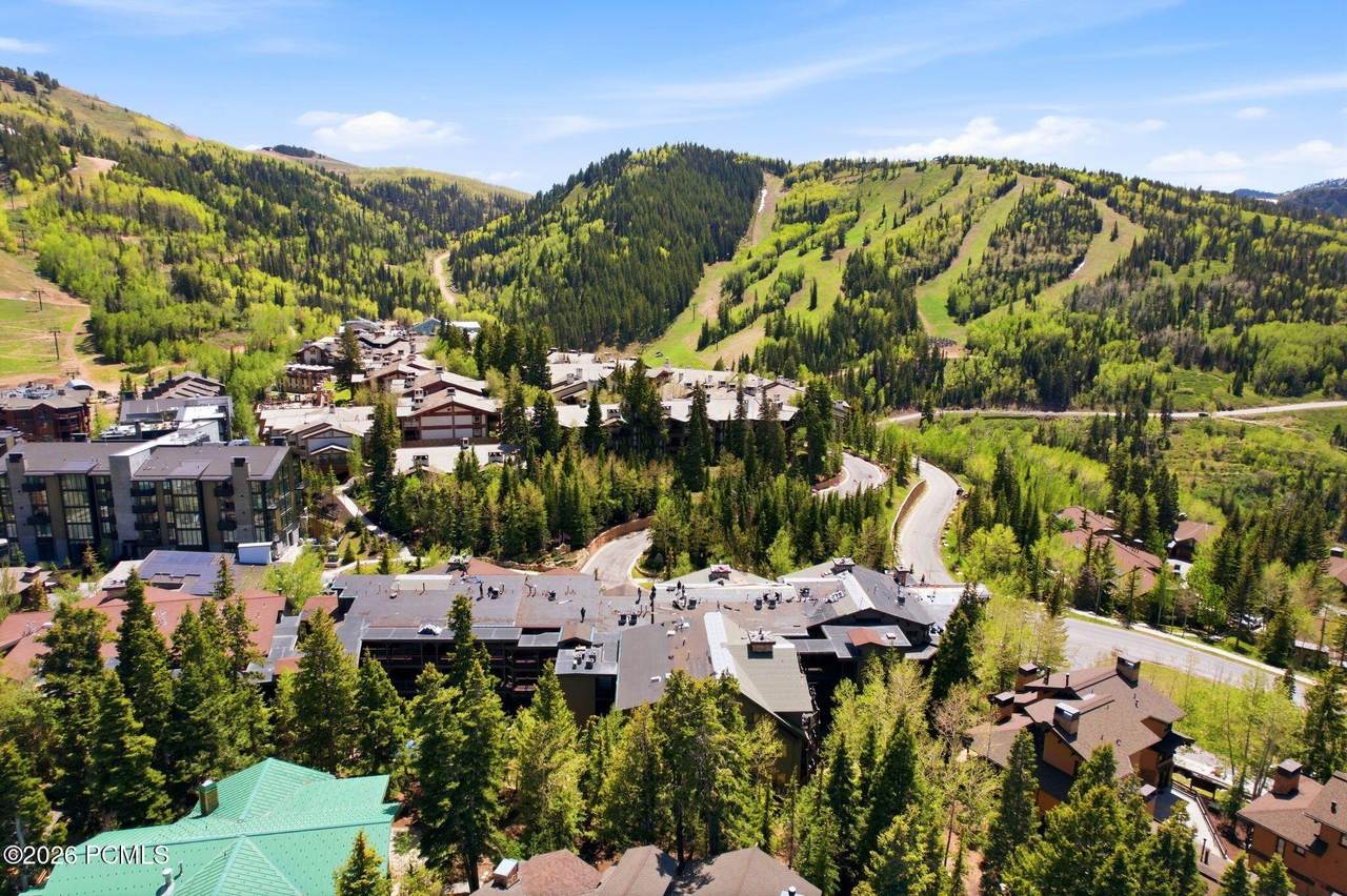 https://bt-photos.global.ssl.fastly.net/parkcity/1280_boomver_1_12602339-2.jpg