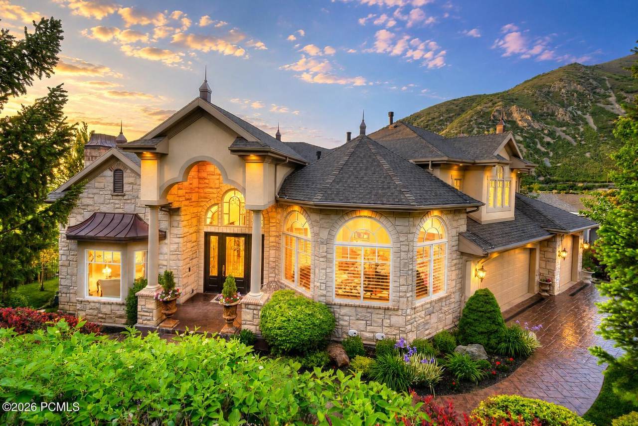 https://bt-photos.global.ssl.fastly.net/parkcity/1280_boomver_1_12602352-2.jpg