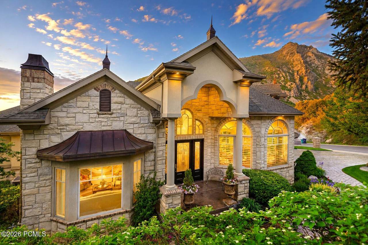 https://bt-photos.global.ssl.fastly.net/parkcity/1280_boomver_1_12602352-2.jpg