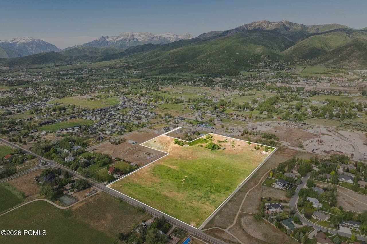 https://bt-photos.global.ssl.fastly.net/parkcity/1280_boomver_1_12602393-2.jpg
