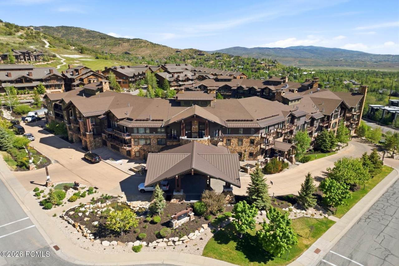 https://bt-photos.global.ssl.fastly.net/parkcity/1280_boomver_1_12602394-2.jpg