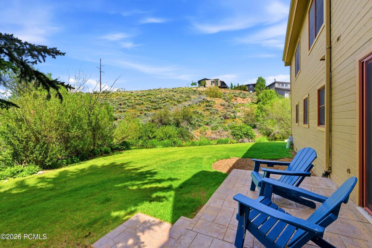 https://bt-photos.global.ssl.fastly.net/parkcity/1280_boomver_1_12602404-2.jpg