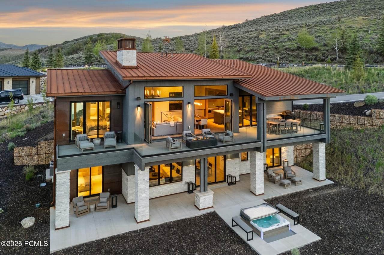 https://bt-photos.global.ssl.fastly.net/parkcity/1280_boomver_1_12602406-2.jpg