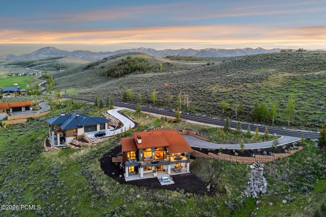 https://bt-photos.global.ssl.fastly.net/parkcity/1280_boomver_1_12602406-2.jpg