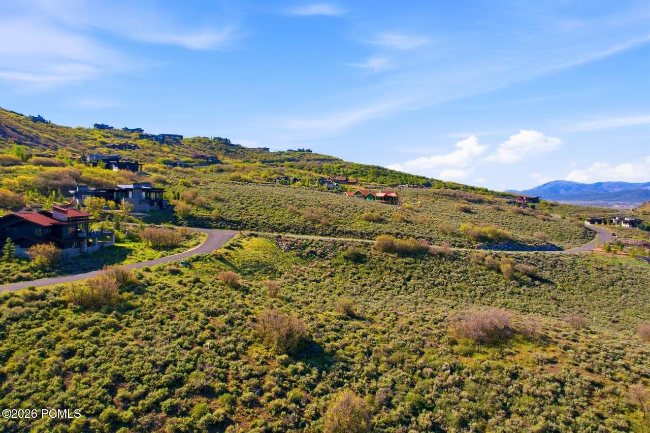 https://bt-photos.global.ssl.fastly.net/parkcity/1280_boomver_1_12602422-2.jpg