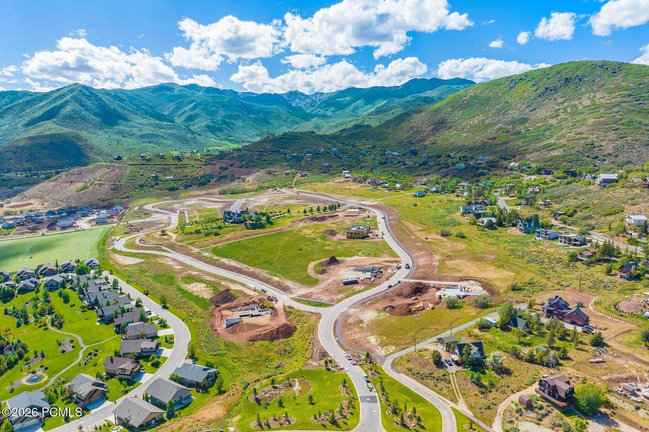 https://bt-photos.global.ssl.fastly.net/parkcity/1280_boomver_1_12602454-2.jpg