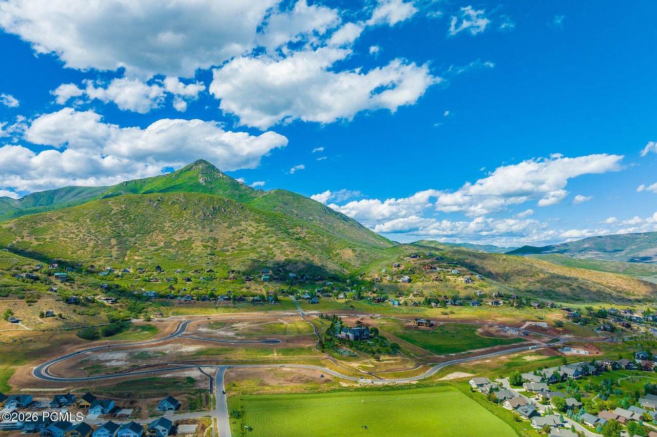 https://bt-photos.global.ssl.fastly.net/parkcity/1280_boomver_1_12602454-2.jpg