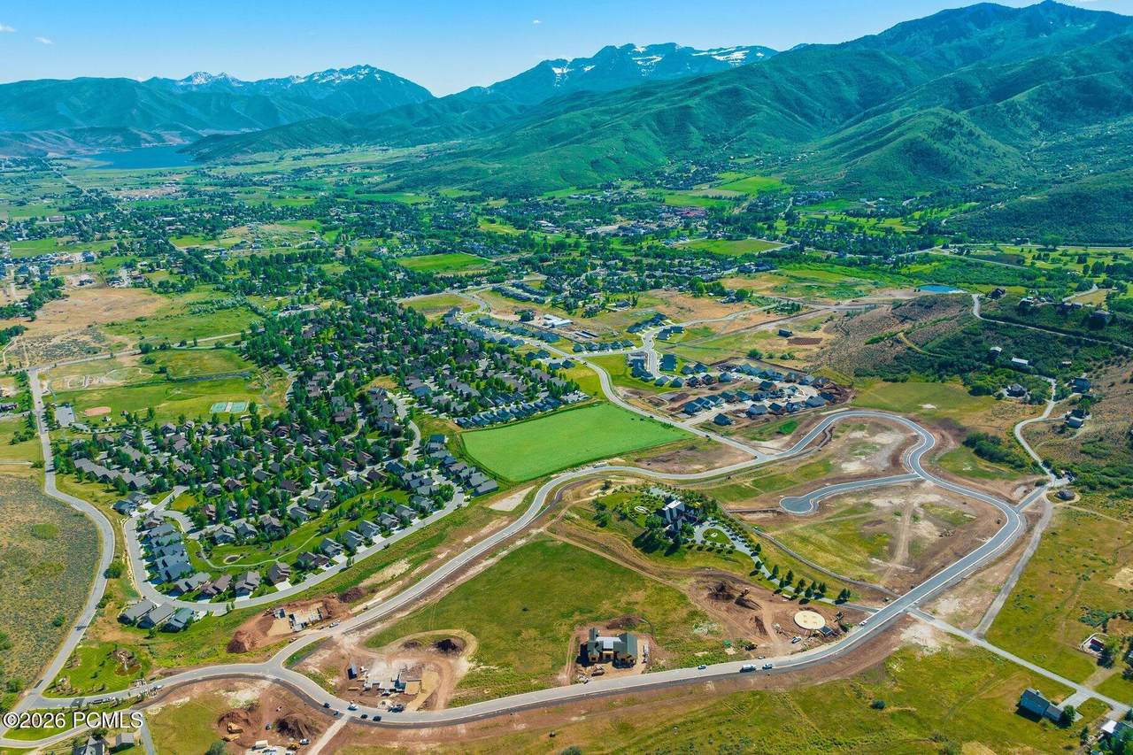 https://bt-photos.global.ssl.fastly.net/parkcity/1280_boomver_1_12602454-2.jpg