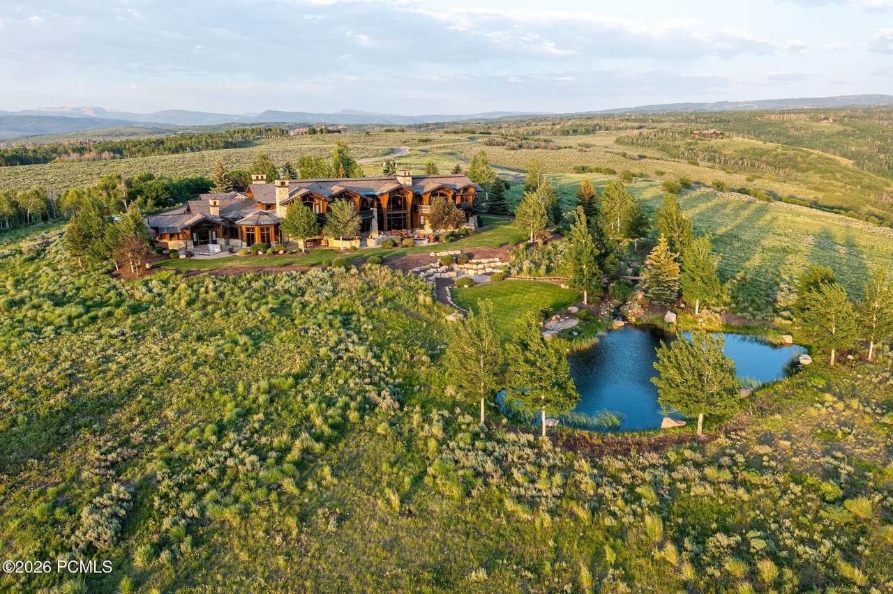 https://bt-photos.global.ssl.fastly.net/parkcity/1280_boomver_1_12602459-2.jpg
