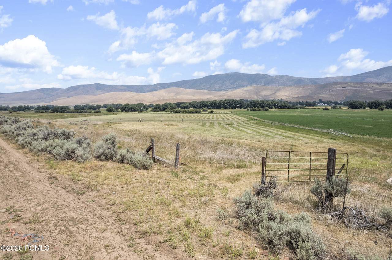 https://bt-photos.global.ssl.fastly.net/parkcity/1280_boomver_1_12602533-2.jpg