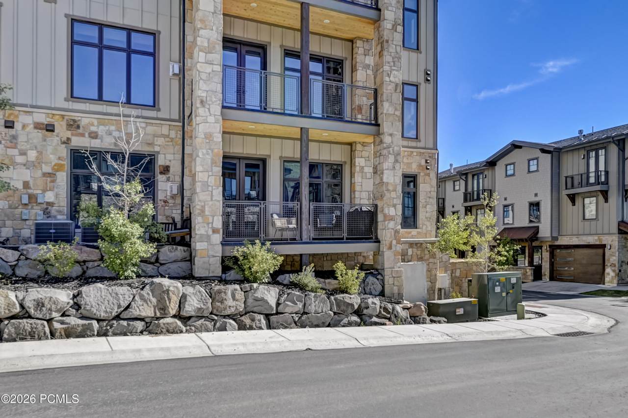 https://bt-photos.global.ssl.fastly.net/parkcity/1280_boomver_1_12602541-2.jpg