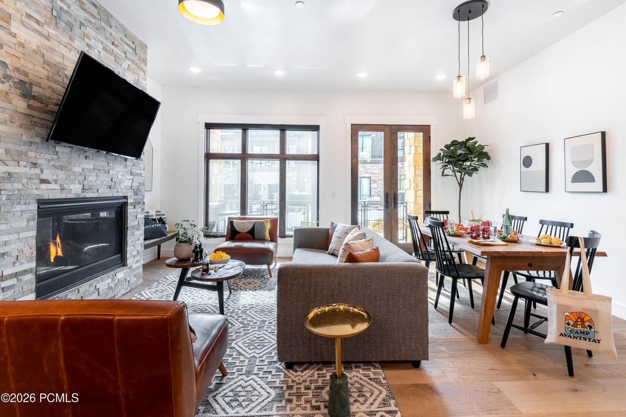 https://bt-photos.global.ssl.fastly.net/parkcity/1280_boomver_1_12602541-2.jpg