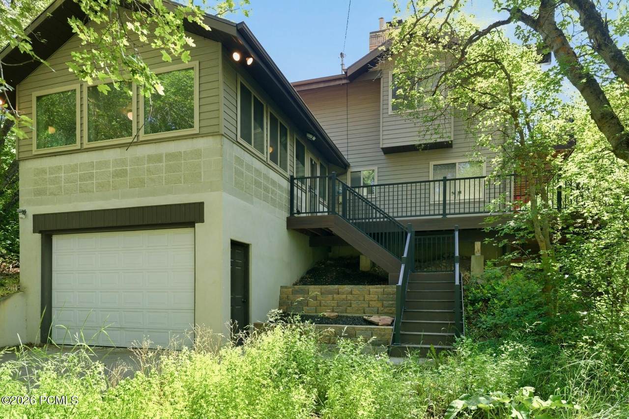 4004 Mountain Maple Lane - Photo 1