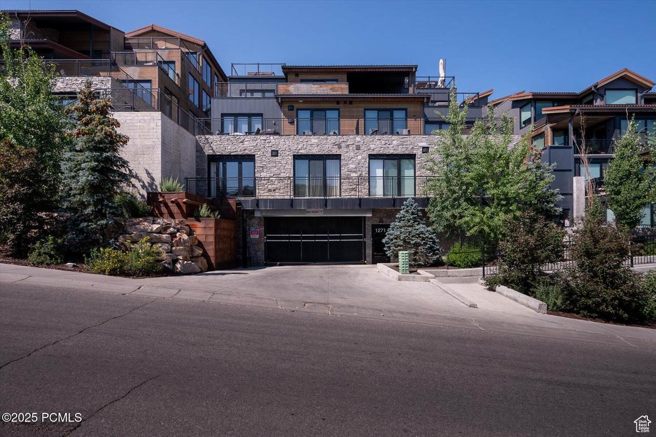 https://bt-photos.global.ssl.fastly.net/parkcity/1280_boomver_1_12602549-2.jpg