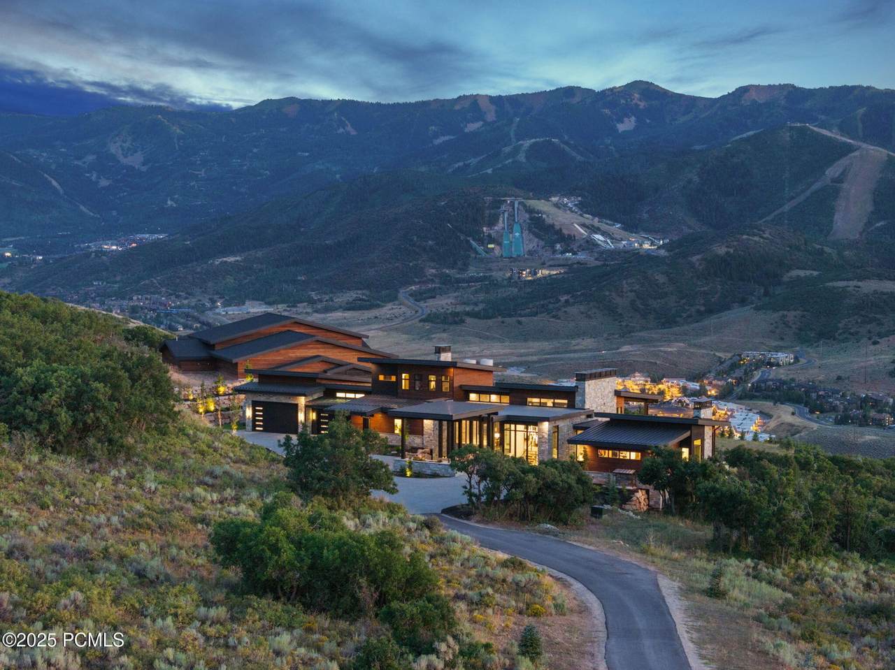 https://bt-photos.global.ssl.fastly.net/parkcity/1280_boomver_1_12602558-2.jpg