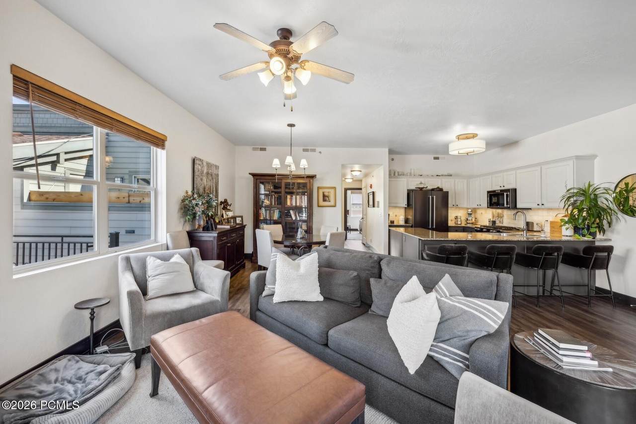 1684 Fox Hollow Lane - Photo 1
