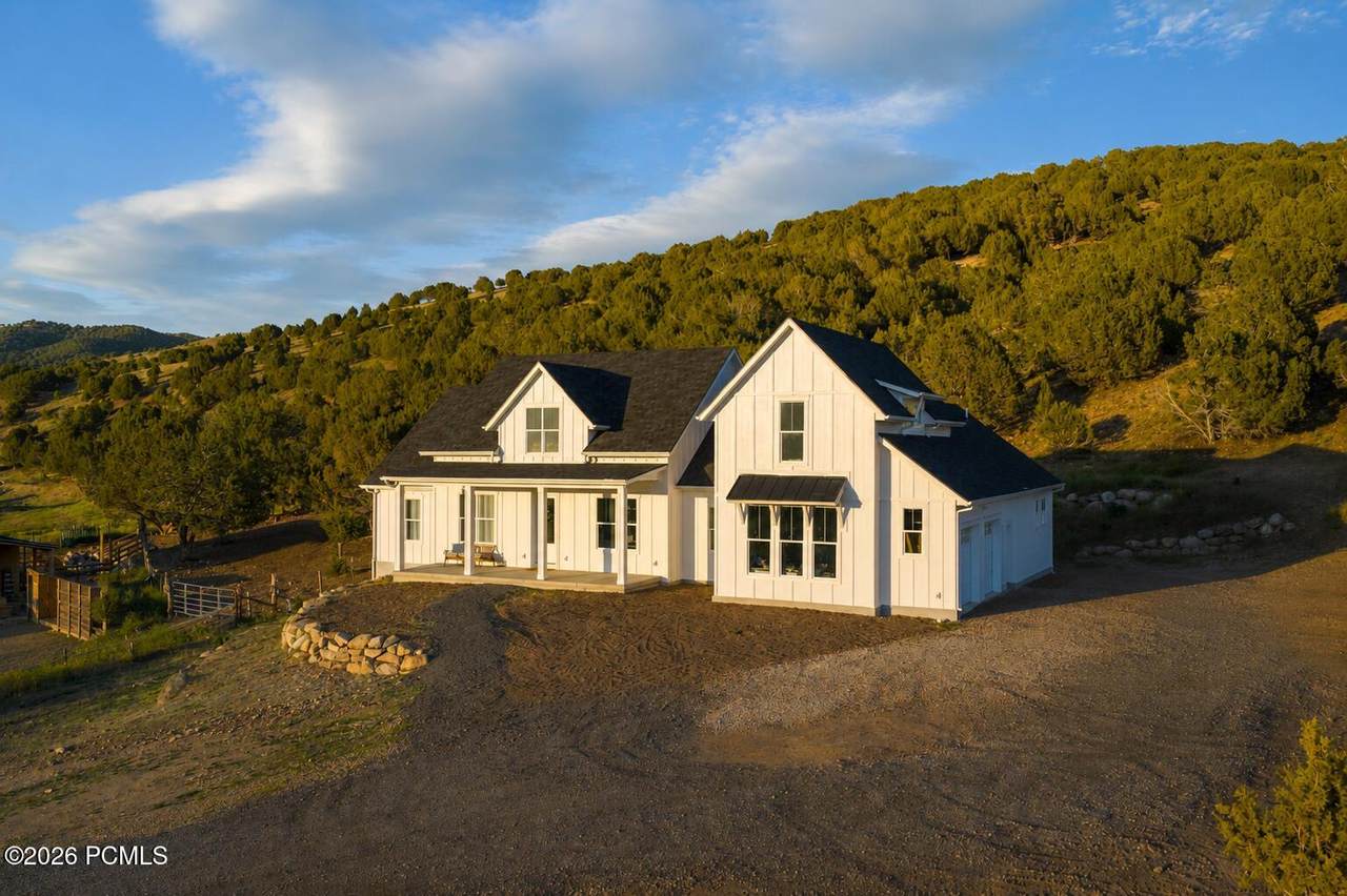 https://bt-photos.global.ssl.fastly.net/parkcity/1280_boomver_2_12602629-2.jpg