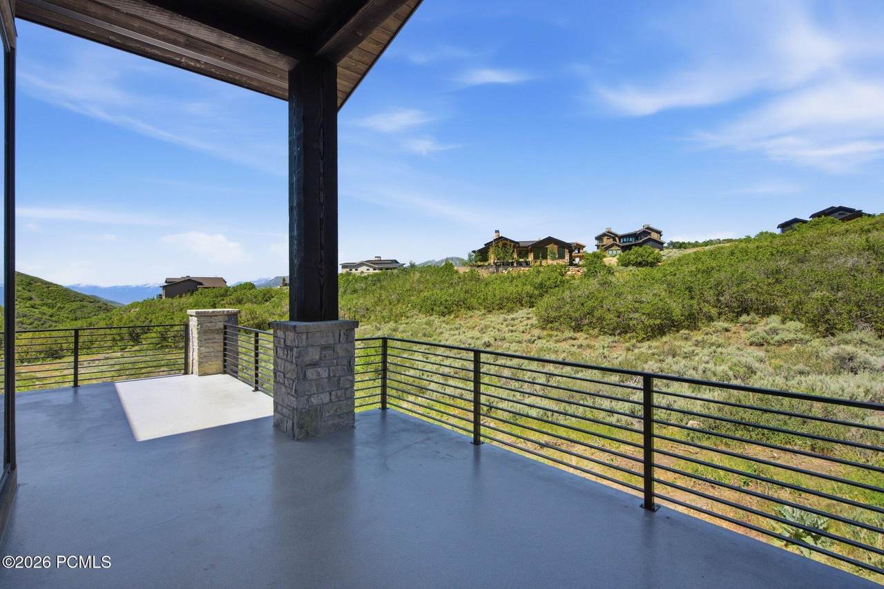 https://bt-photos.global.ssl.fastly.net/parkcity/1280_boomver_1_12602683-2.jpg