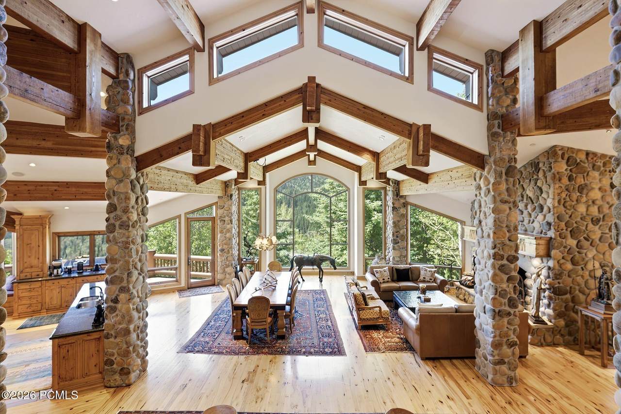 https://bt-photos.global.ssl.fastly.net/parkcity/1280_boomver_1_12602688-2.jpg