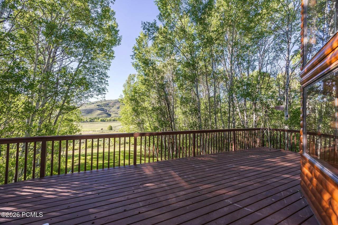 https://bt-photos.global.ssl.fastly.net/parkcity/1280_boomver_2_12602739-2.jpg