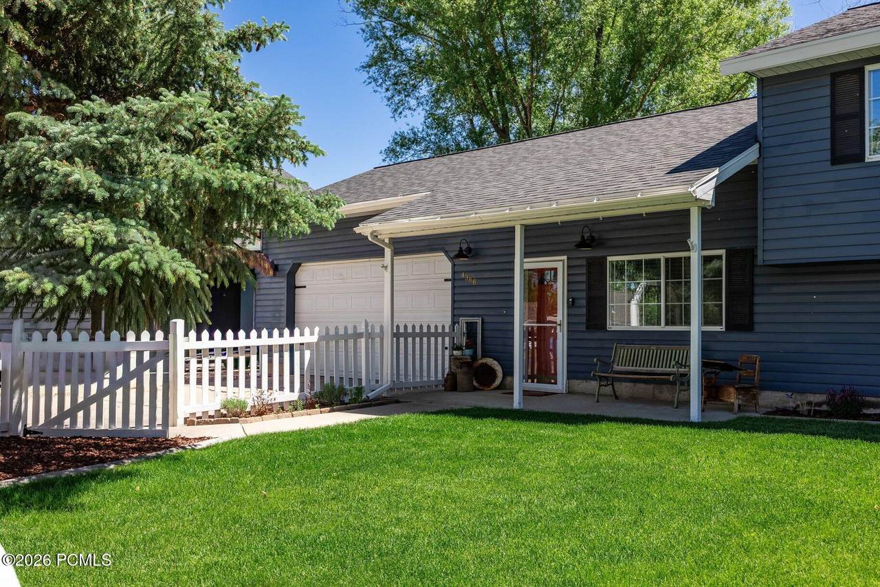4366 Meadow Lane - Photo 1