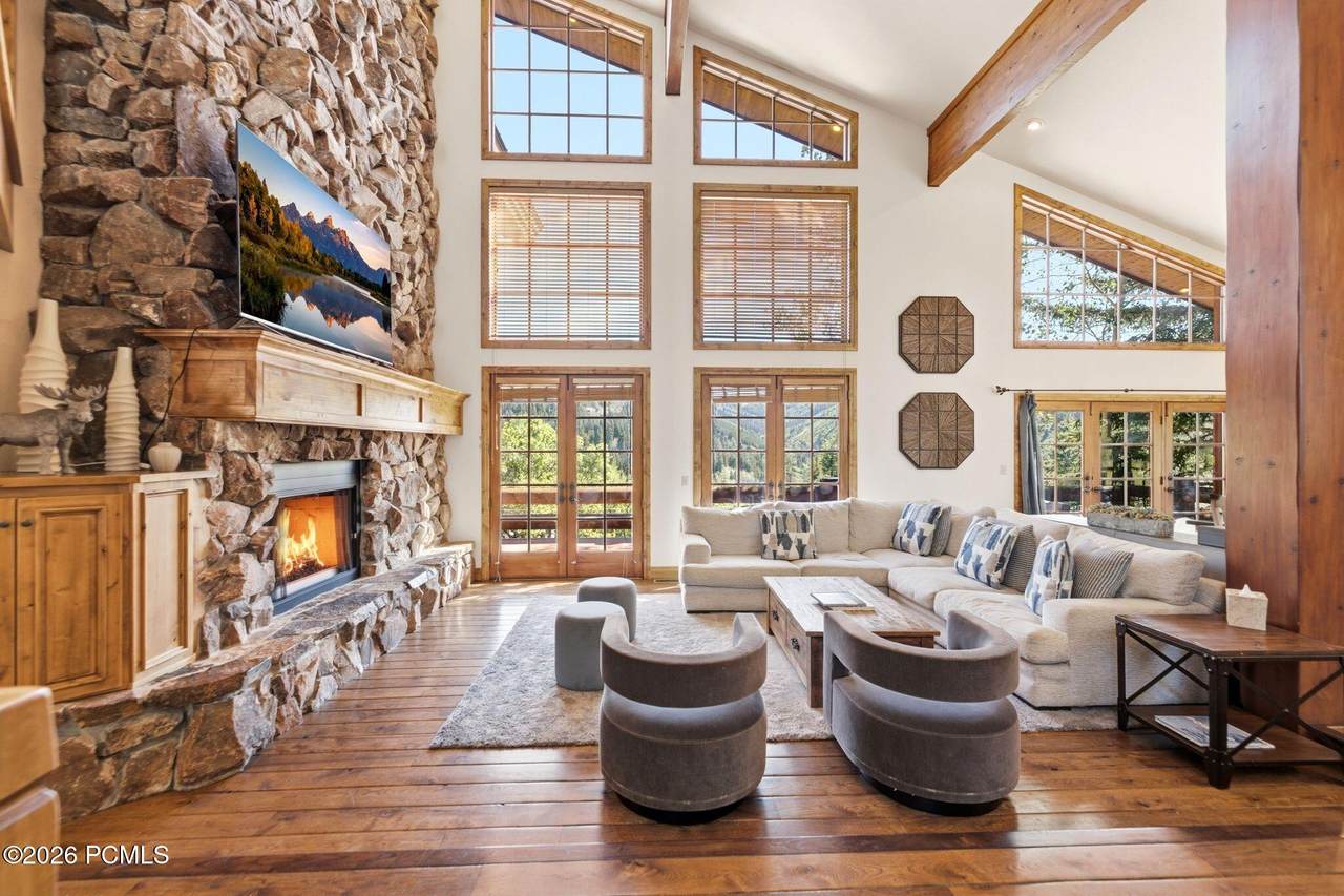 https://bt-photos.global.ssl.fastly.net/parkcity/1280_boomver_2_12602749-2.jpg