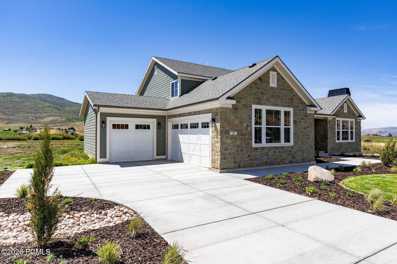 https://bt-photos.global.ssl.fastly.net/parkcity/1280_boomver_1_12602751-2.jpg