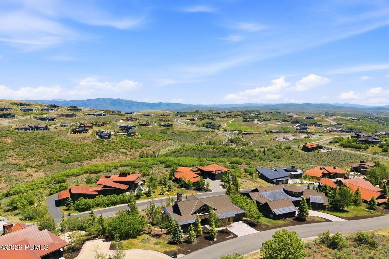 https://bt-photos.global.ssl.fastly.net/parkcity/1280_boomver_1_12602757-2.jpg