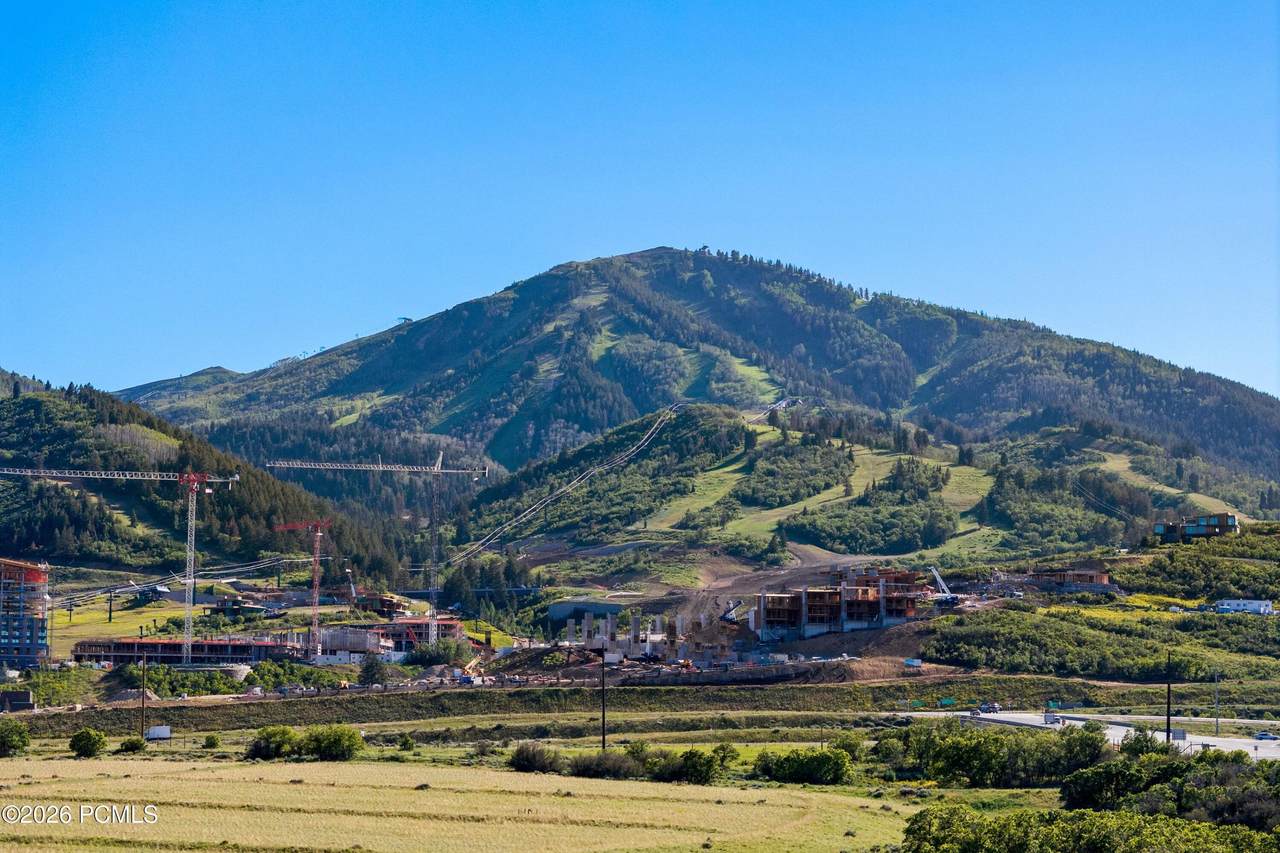 https://bt-photos.global.ssl.fastly.net/parkcity/1280_boomver_1_12602825-2.jpg