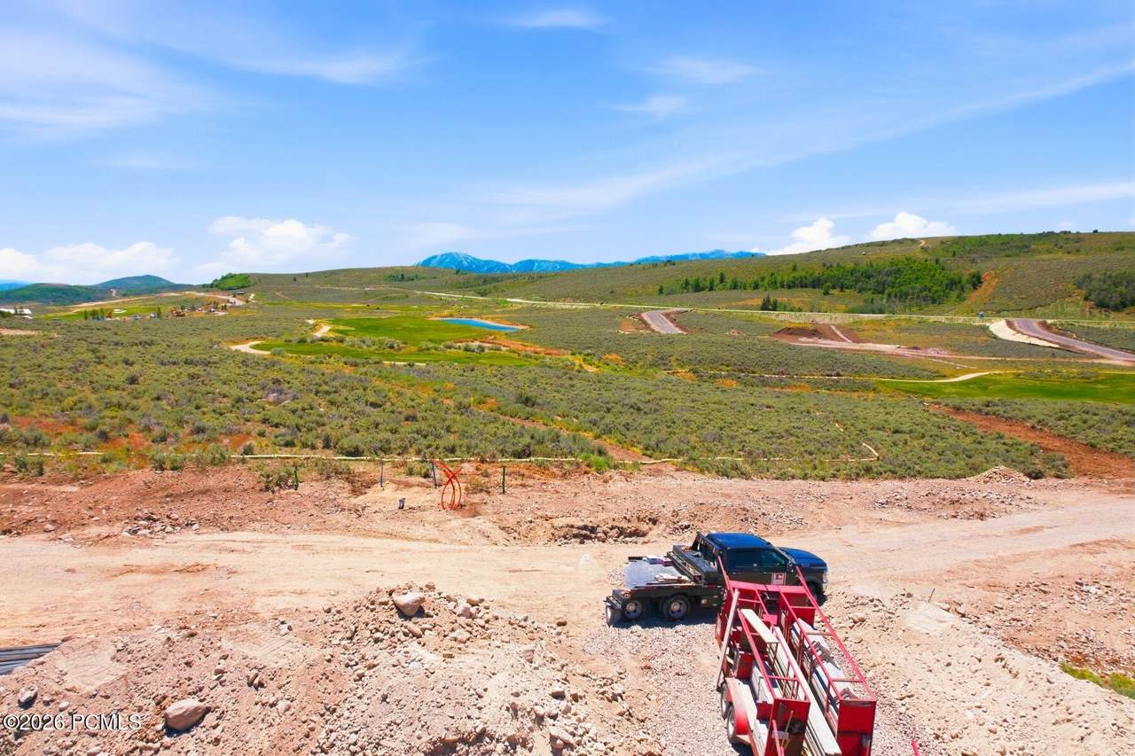 https://bt-photos.global.ssl.fastly.net/parkcity/1280_boomver_1_12602855-2.jpg