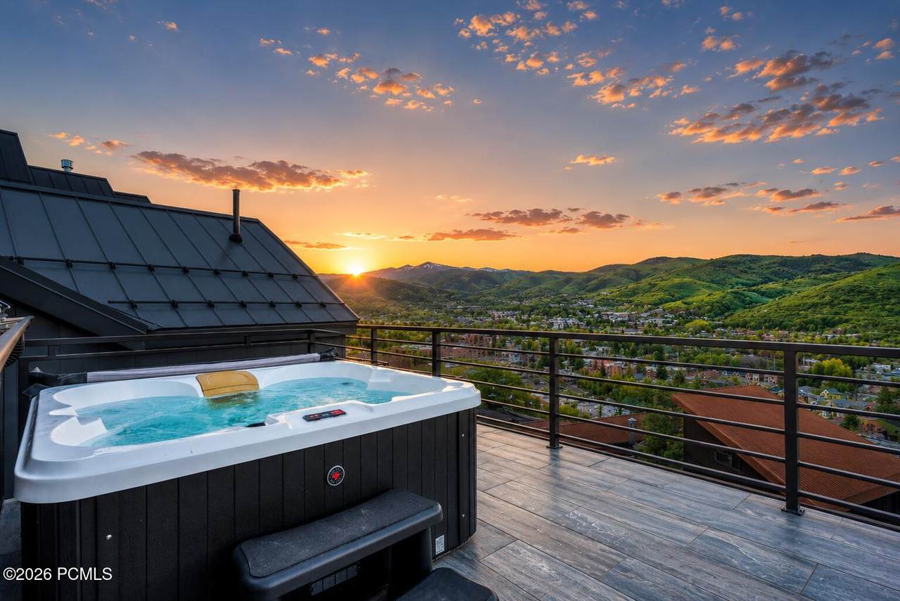 https://bt-photos.global.ssl.fastly.net/parkcity/1280_boomver_1_12602858-2.jpg
