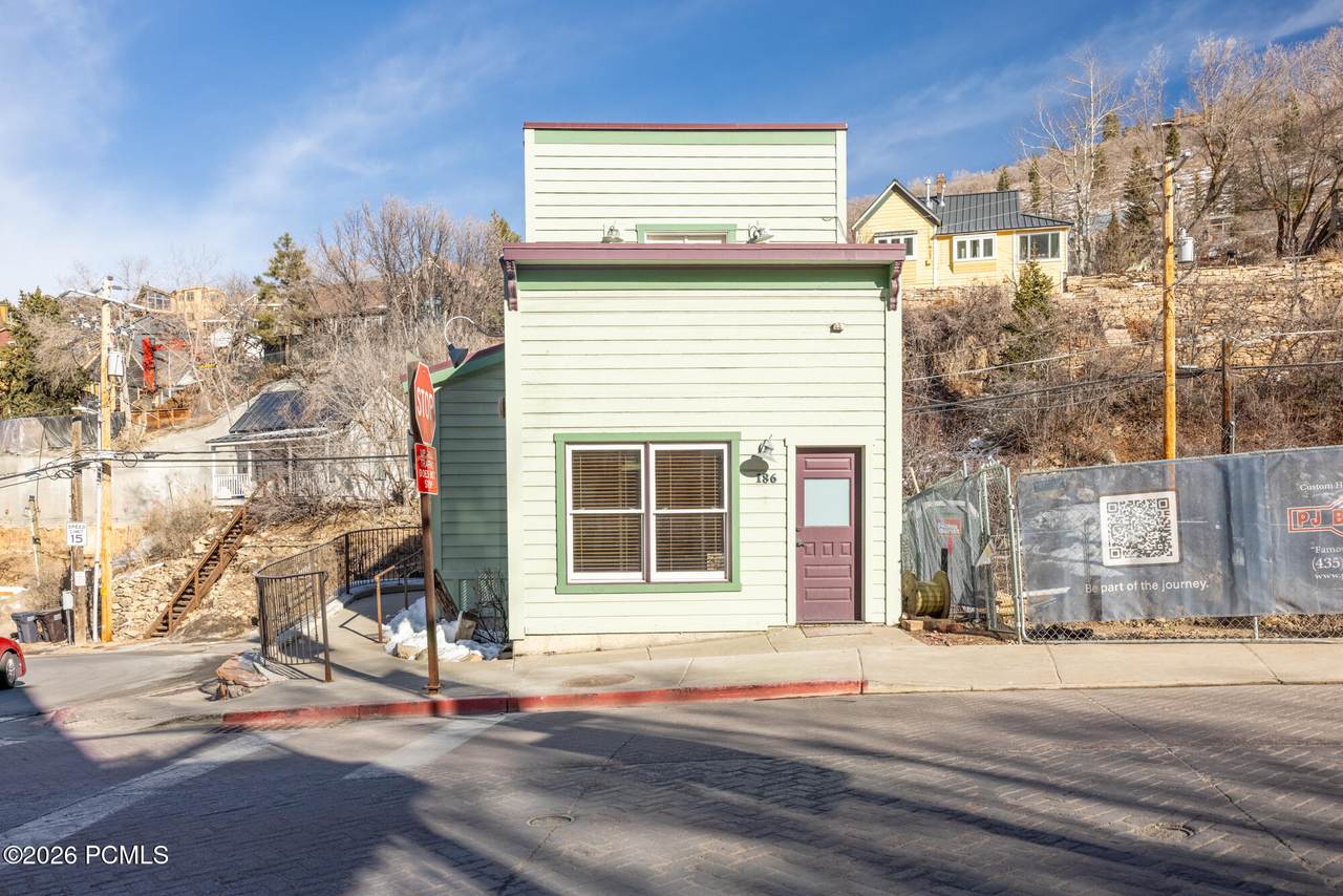 https://bt-photos.global.ssl.fastly.net/parkcity/1280_boomver_1_12602882-2.jpg