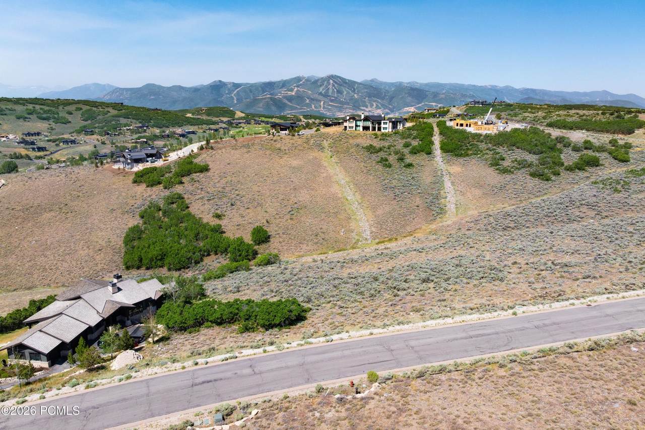 https://bt-photos.global.ssl.fastly.net/parkcity/1280_boomver_1_12602943-2.jpg