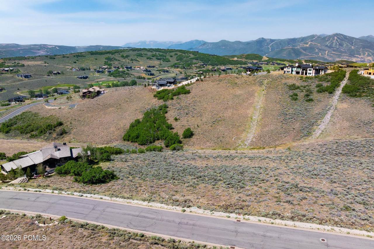 https://bt-photos.global.ssl.fastly.net/parkcity/1280_boomver_1_12602943-2.jpg