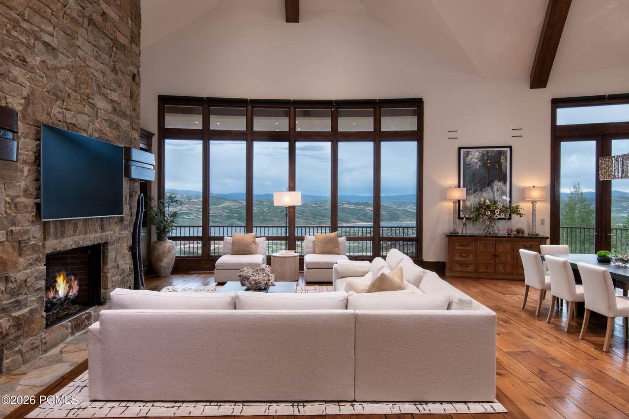 https://bt-photos.global.ssl.fastly.net/parkcity/1280_boomver_1_12603069-2.jpg