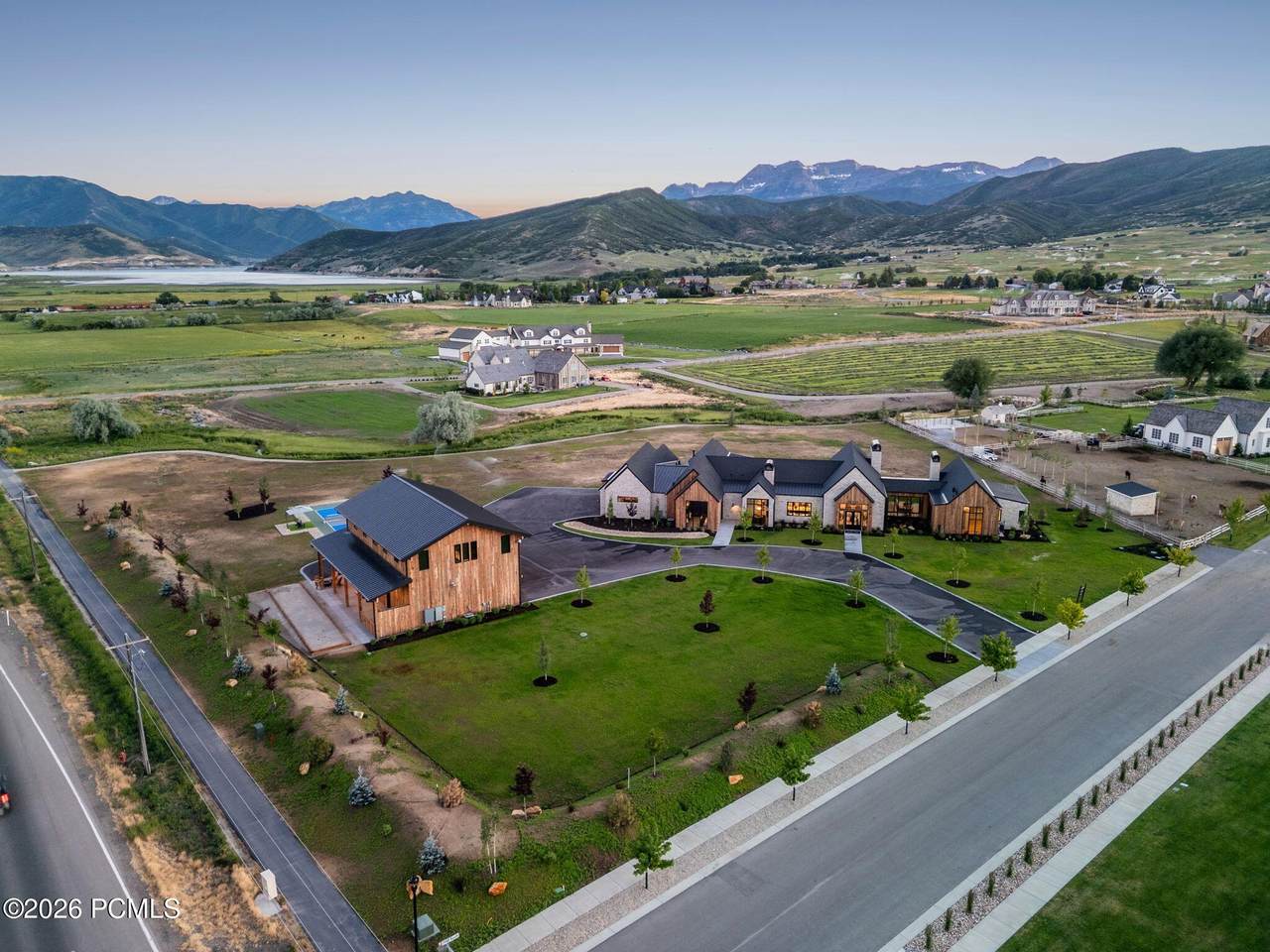 https://bt-photos.global.ssl.fastly.net/parkcity/1280_boomver_1_12603070-2.jpg