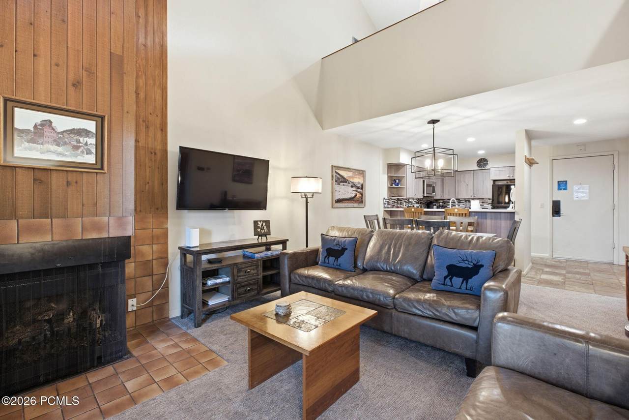 https://bt-photos.global.ssl.fastly.net/parkcity/1280_boomver_1_12603073-2.jpg