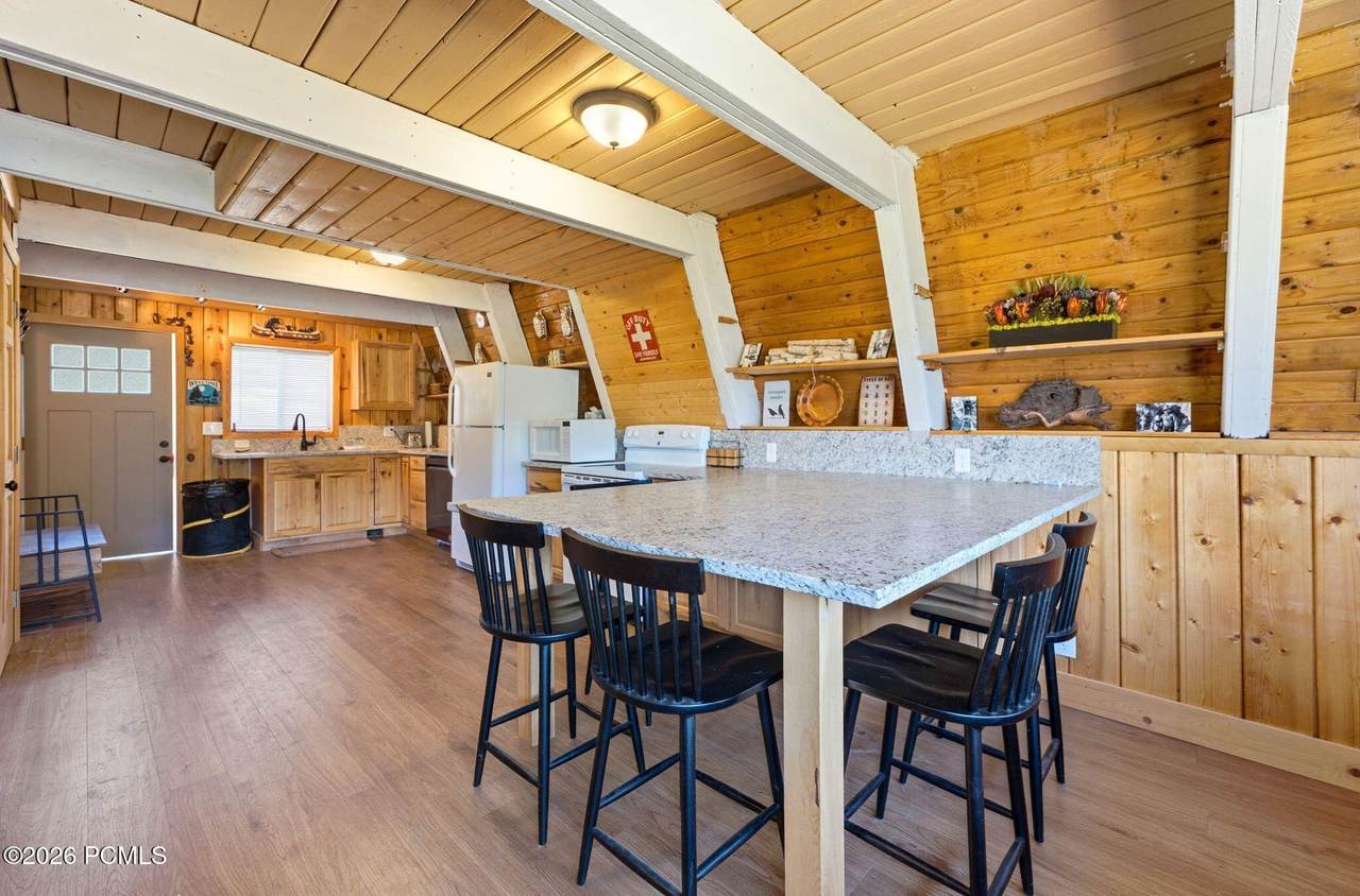 https://bt-photos.global.ssl.fastly.net/parkcity/1280_boomver_1_12603078-2.jpg