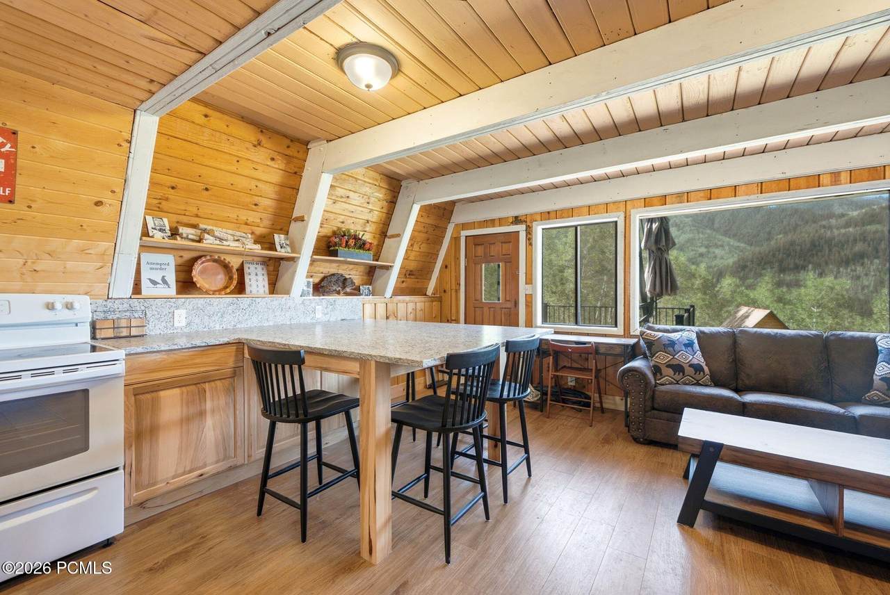 https://bt-photos.global.ssl.fastly.net/parkcity/1280_boomver_1_12603078-2.jpg