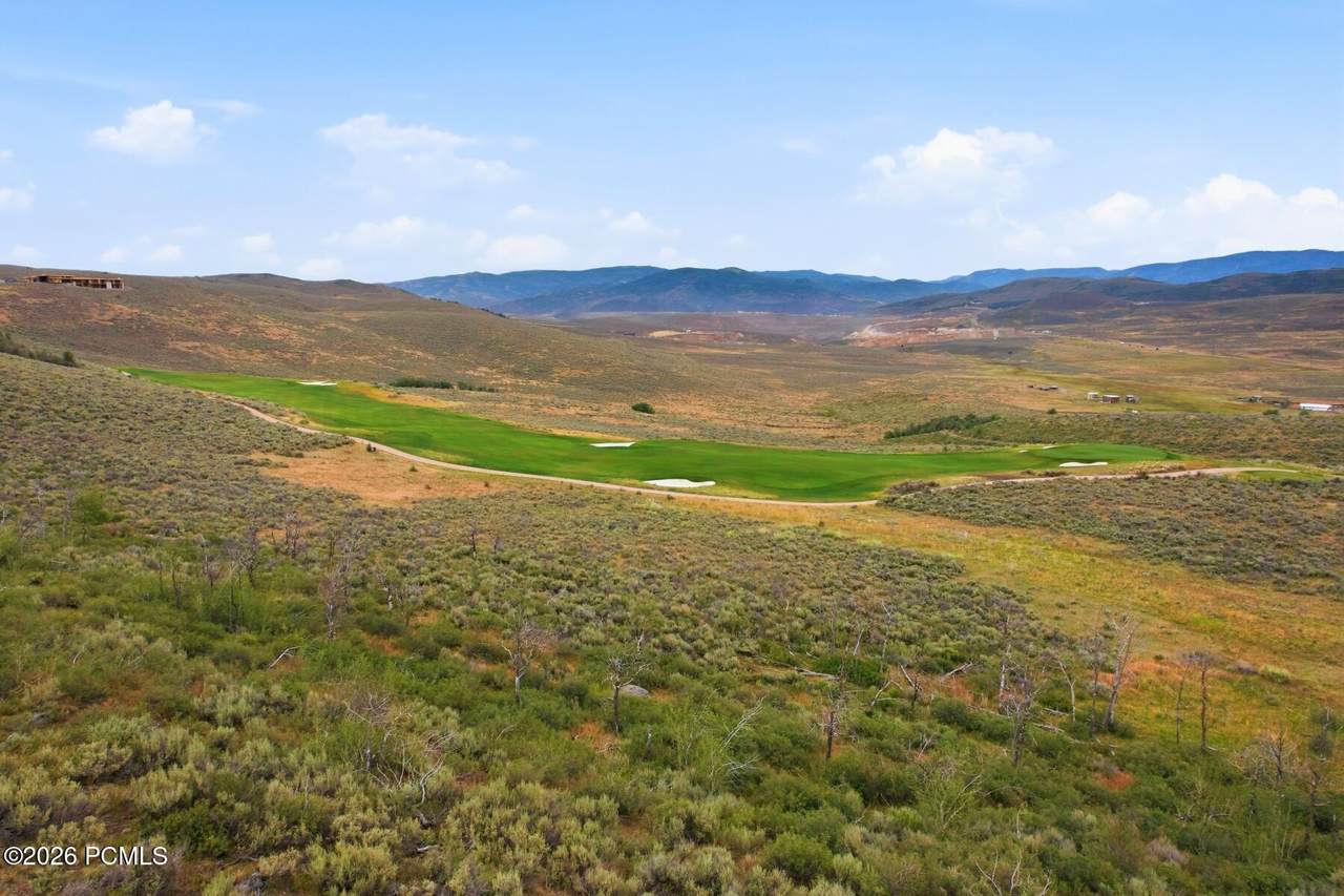 https://bt-photos.global.ssl.fastly.net/parkcity/1280_boomver_1_12603091-2.jpg